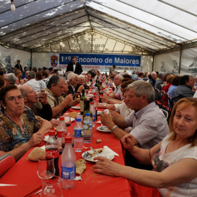 Convivencia dos maiores do Páramo