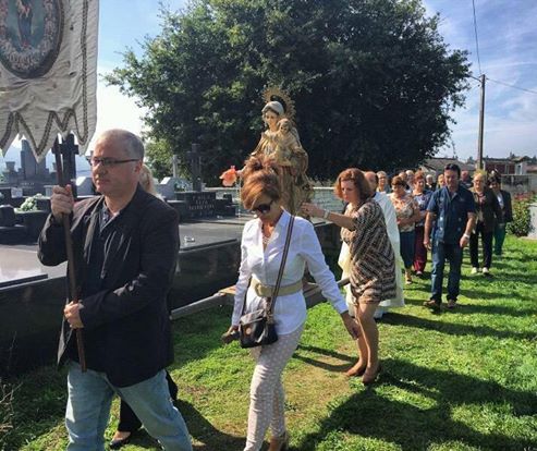 Procesión en Piñeiro